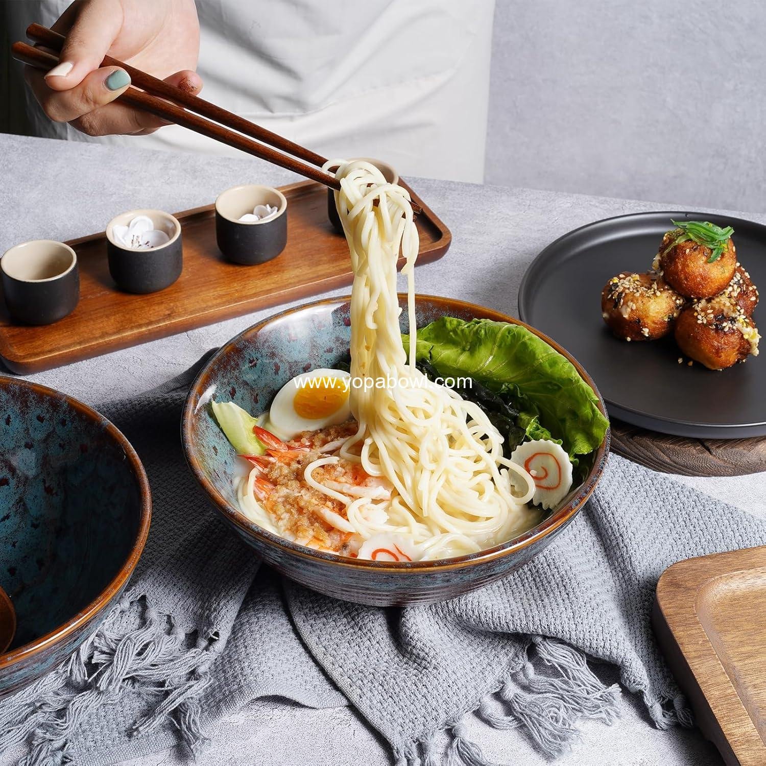 Wholesale 8 Inch Ceramic Ramen Bowl Set of 2 - Pho Bowls for Noodles, Udon, Soup with Spoons and Chopsticks (Peacock Tail) Factory Wholesale 8 Inch Ceramic Ramen Bowl Set of 2 - Pho Bowls for Noodles, Udon, Soup with Spoons and Chopsticks (Peacock Tail) Factory