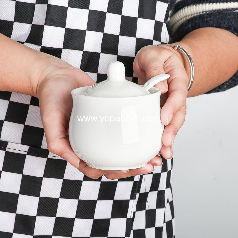 Wholesale Ceramic Sugar Bowl with Lid and Spoon, Porcelain Salt Storage Jar, 7 oz White Seasoning Container for Home and Kitchen Factory