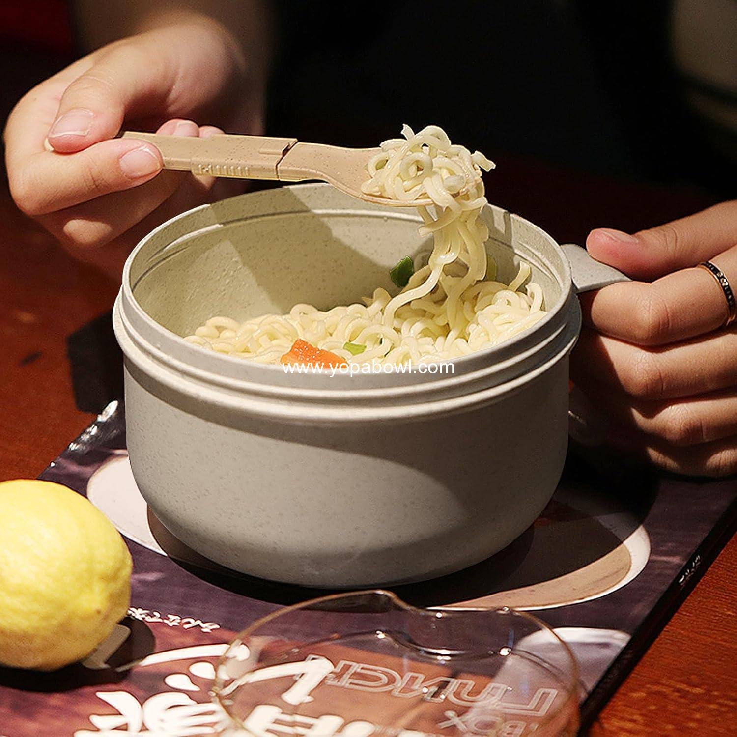 Wholesale Microwave Soup Mugs with Lids, 28.7oz Ramen Bowl with Improved Easy-Grip Design for On-the-Go – Perfect for Soup, Rice, Cereal & More – BPA-Free (Beige) Factory