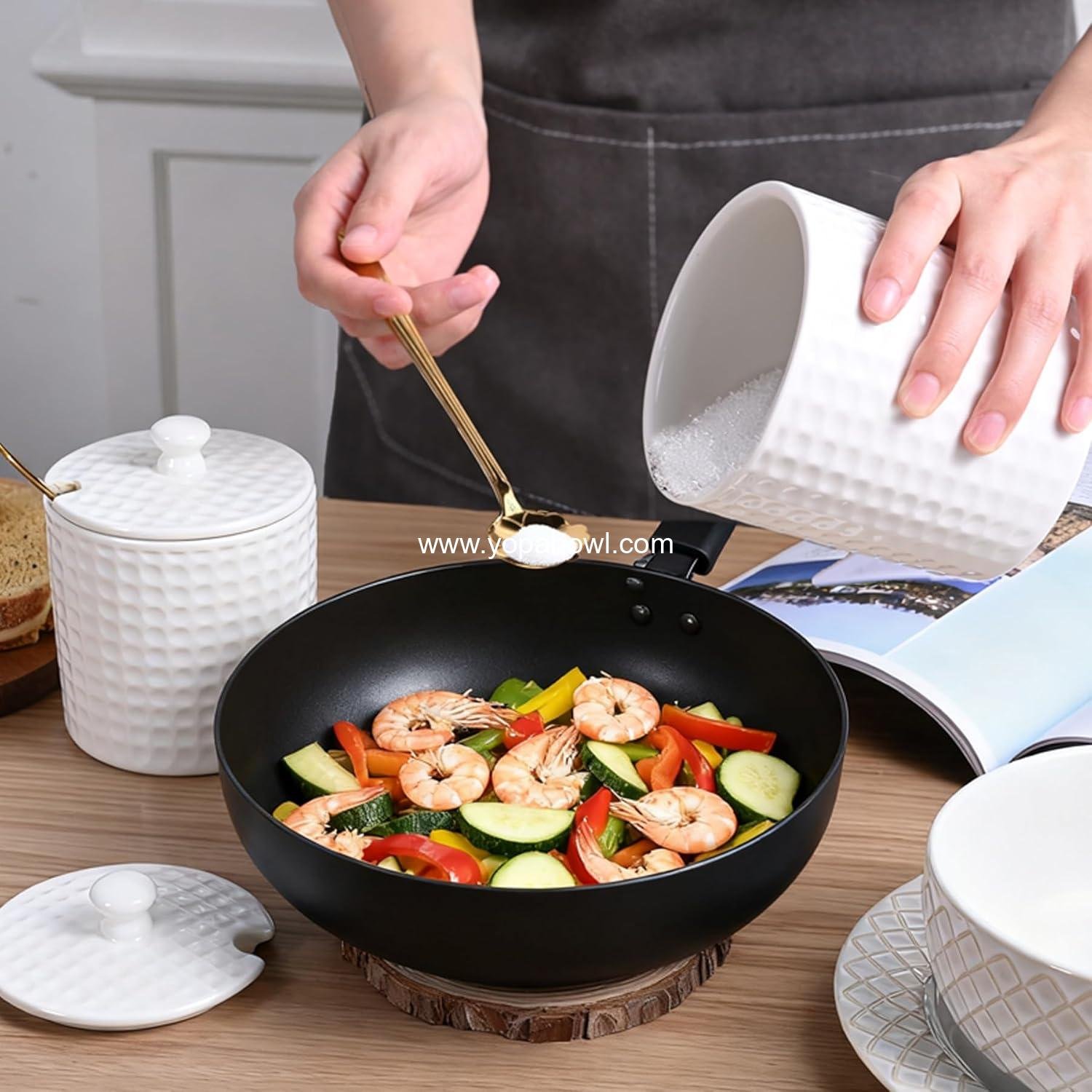 Wholesale Ceramic Sugar Bowl with Lid and Spoon, 16oz Textured Sugar Jar for Sugar Cubes and Salt, Sugar Container for Coffee Bar & Kitchen Counter, 1PC (White) Factory