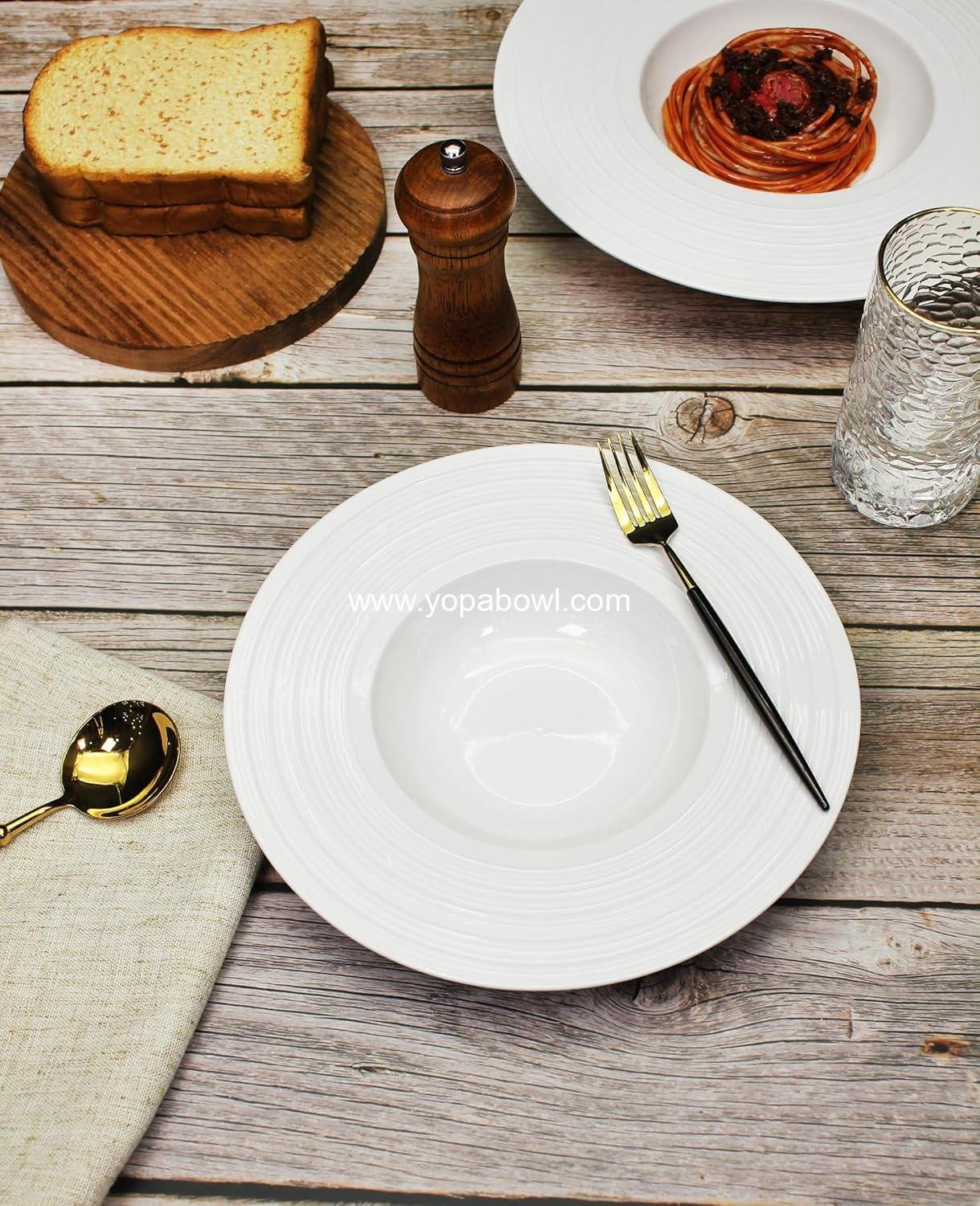 Wholesale Ceramic Wide Rimmed Soup Pasta Bowls 8 oz Set of 4 White Shallow Plates 9.6 Inch with Rim Ideal for Restaurants Hotels Foodies Factory