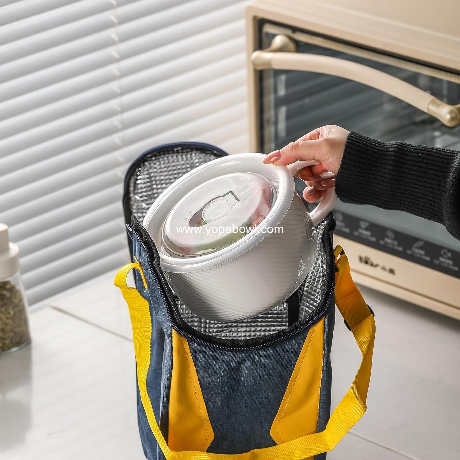 OEM 38 oz Oversized Ceramic Soup Bowl with Handle and Lid Microwave Safe Jumbo Storage Container for Ramen Cereal Breakfast Meal Prep Office Lunch Dorm White 6 Inch Factory