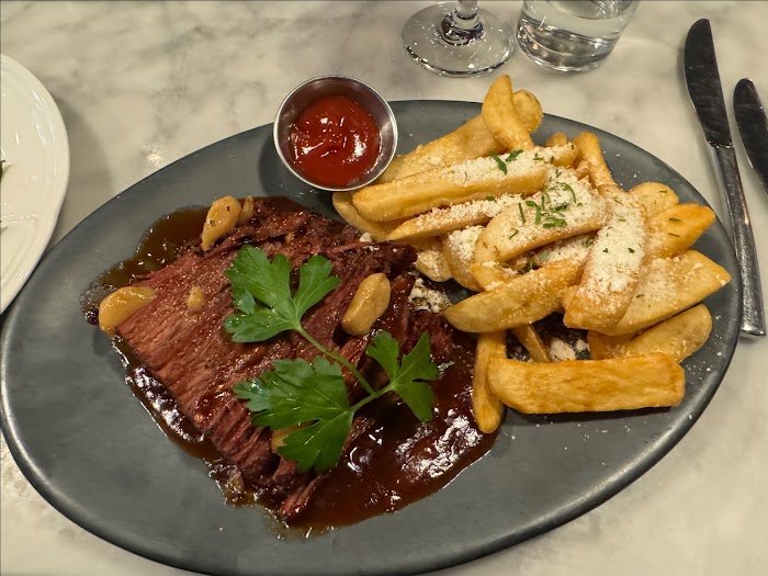 Willow Vegan Bistro Review: New York's Ultimate Vegan Paradise Worth the Hype