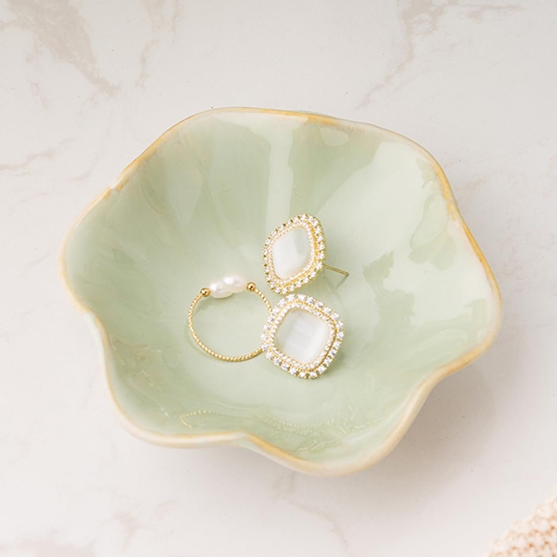 OEM Ceramic Trinket Dish Ring Tray Decorative Jewelry Holder for Earrings Necklaces Watches Keys Women White Green Factory OEM Ceramic Trinket Dish Ring Tray Decorative Jewelry Holder for Earrings Necklaces Watches Keys Women White Green Factory
