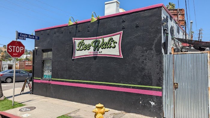 BeeWali’s Vegan AF Review: Unearthing California’s Supreme Vegan Restaurant Gem