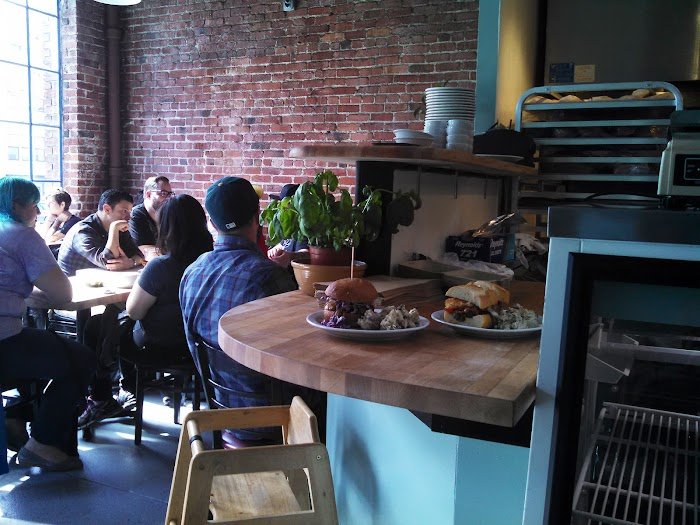 California's Finest Vegan Restaurant: The Butcher’s Son Delicatessen & Bakery Review