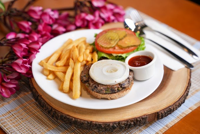 California's Ultimate Vegan Gem: The Vegan Joint Review