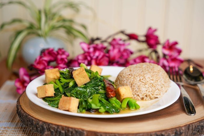 California's Ultimate Vegan Gem: The Vegan Joint Review