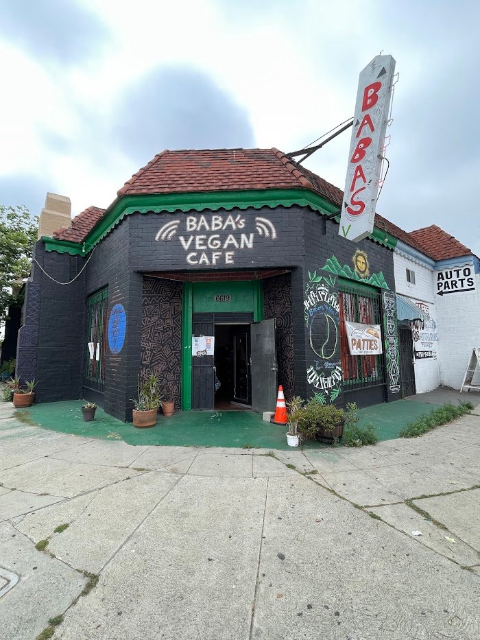 Baba's Vegan Cafe Review: Unearthing California's Premier Vegan Restaurant Gem