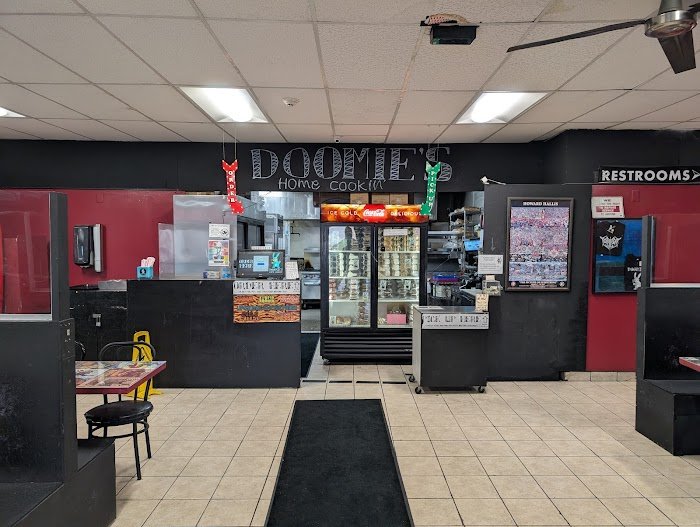 Doomie's Home Cookin' Review: Uncovering California's Vegan Secrets Before You Go