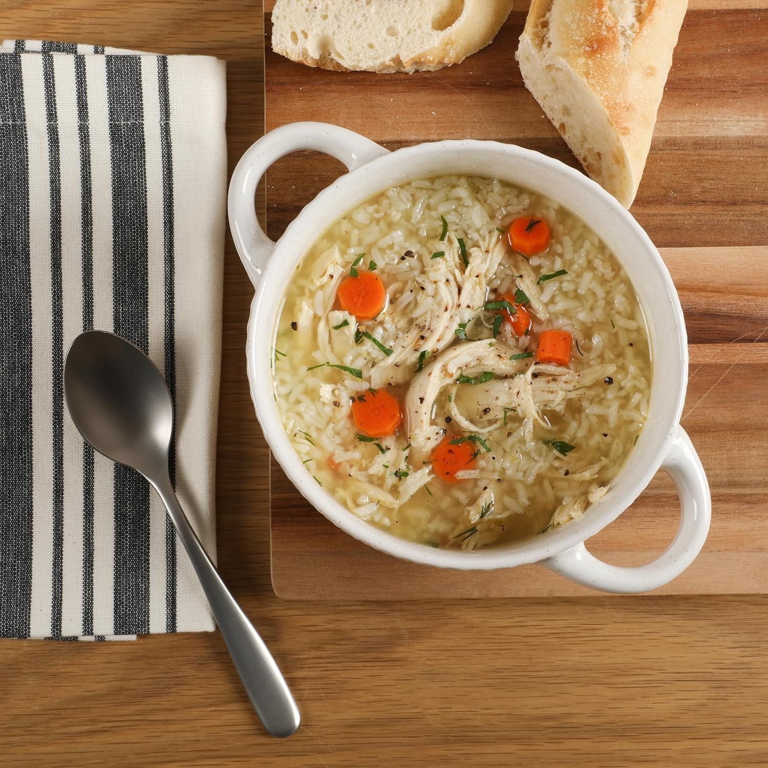 OEM 6-Inch Oyster Tide Embossed Soup Bowls with Handles Stackable Ceramic Crocks for French Onion Chili Beef Stew Reactive Glaze Set of 4 White Factory