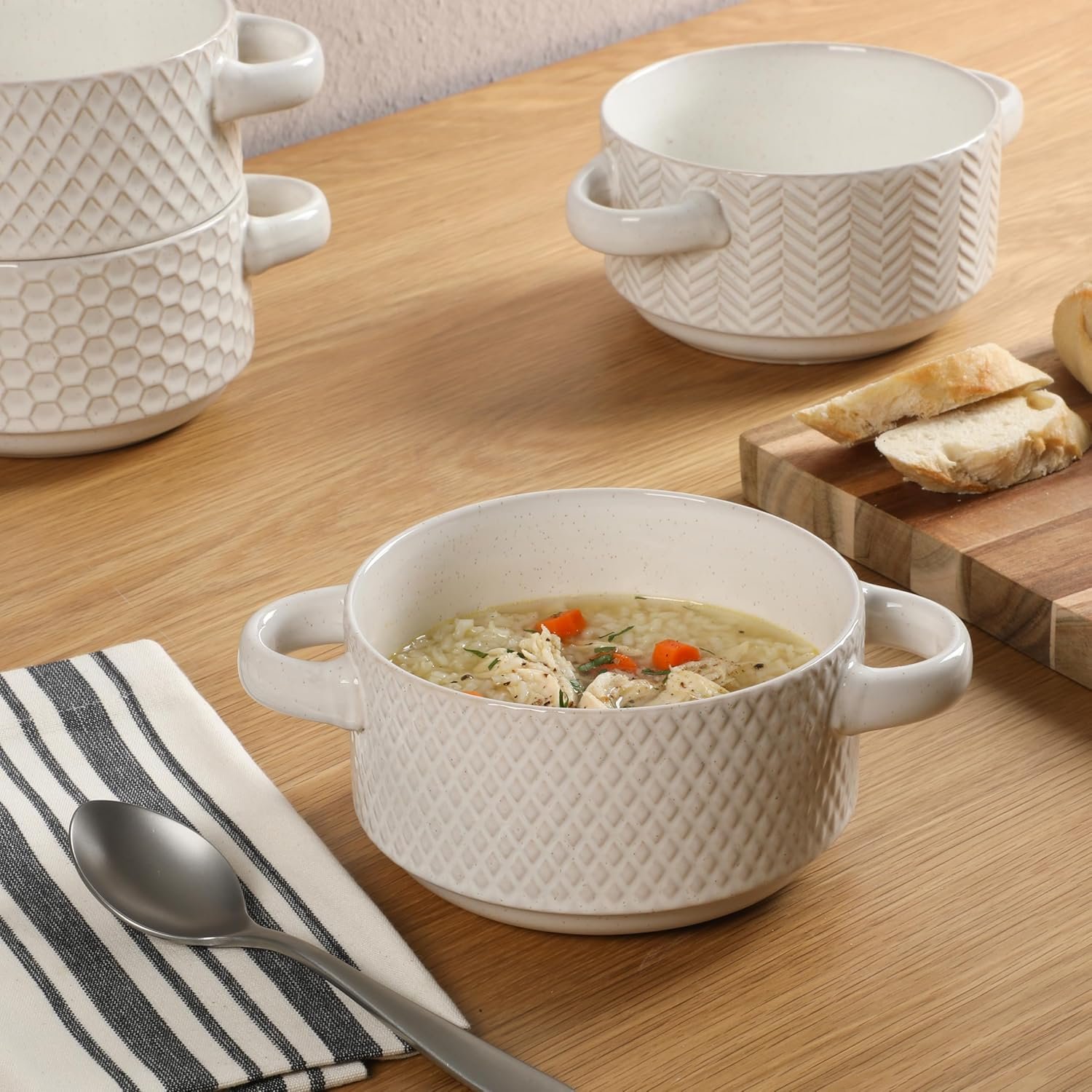 OEM 6-Inch Oyster Tide Embossed Soup Bowls with Handles Stackable Ceramic Crocks for French Onion Chili Beef Stew Reactive Glaze Set of 4 White Factory