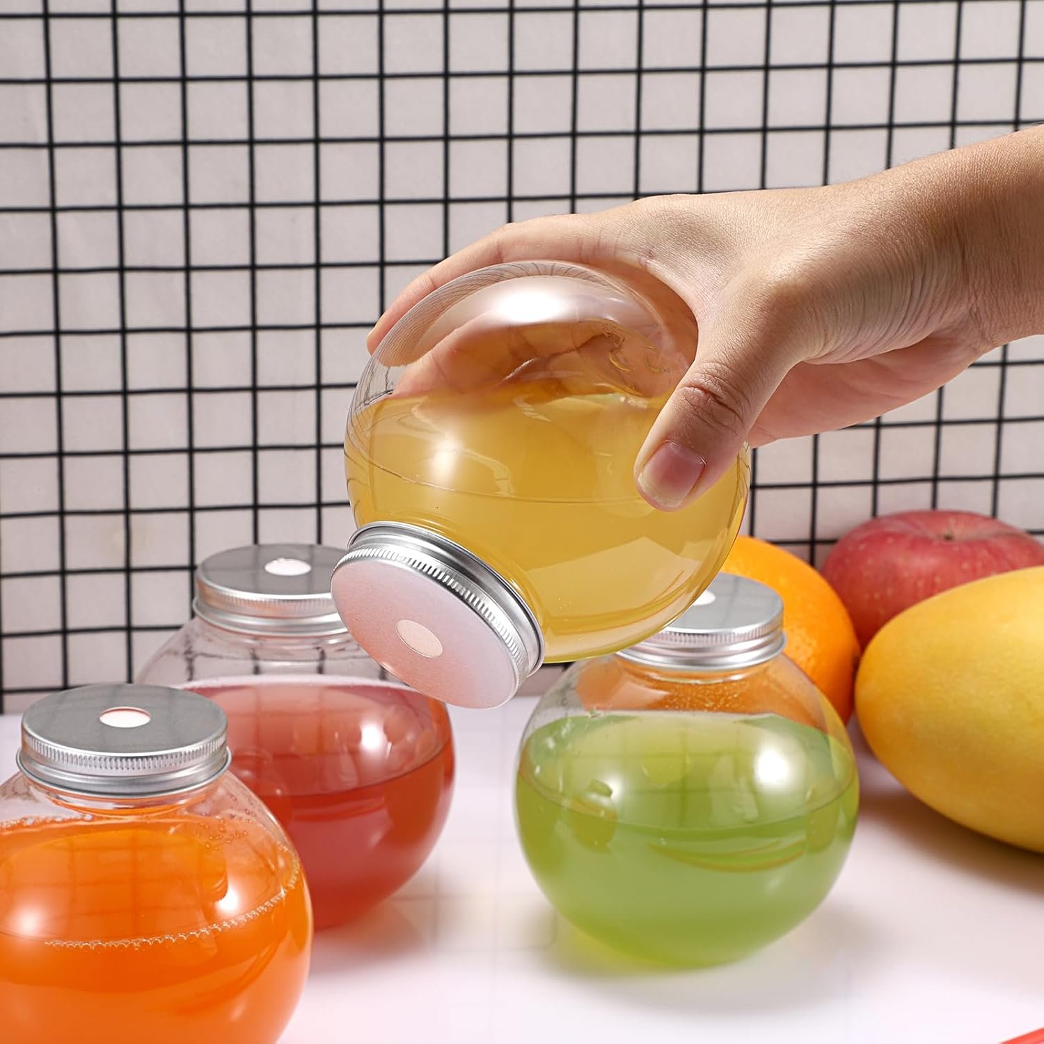 Wholesale 18 Pack 16.9 Oz Plastic Fish Bowls Clear Spherical Drinking Cups with Lids Straws for Party Carnival Games Candy Favors Centerpieces Factory Wholesale 18 Pack 16.9 Oz Plastic Fish Bowls Clear Spherical Drinking Cups with Lids Straws for Party Carnival Games Candy Favors Centerpieces Factory