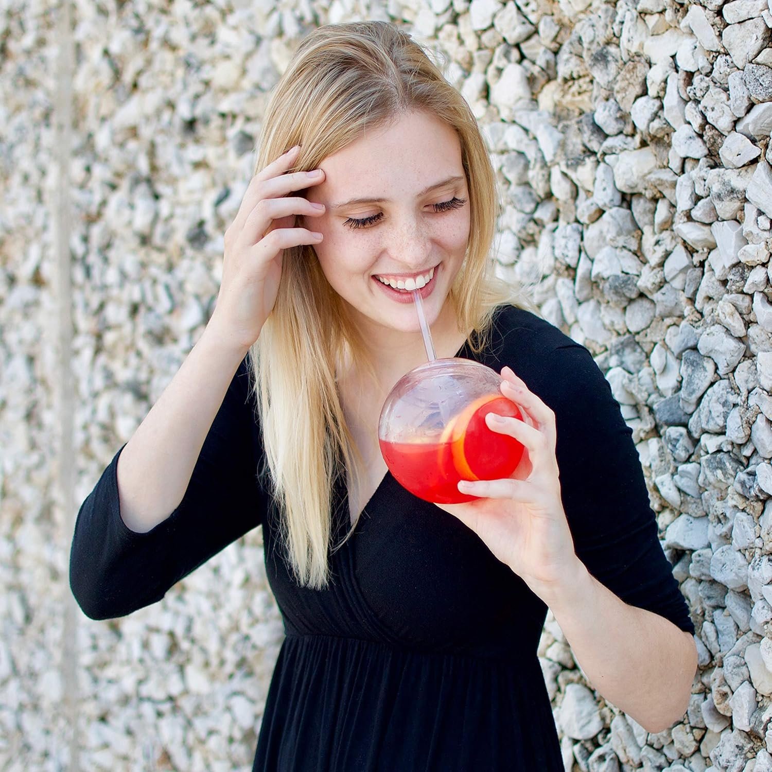 Wholesale 22 oz Fish Bowl Drink Cups Sphere Shaped Durable Party Cups with Lids 4-Pack Fun Unique Flat-Bottom Design Includes 4 Straws Ideal for Cocktails Dinner Parties Outdoor Use Factory Wholesale 22 oz Fish Bowl Drink Cups Sphere Shaped Durable Party Cups with Lids 4-Pack Fun Unique Flat-Bottom Design Includes 4 Straws Ideal for Cocktails Dinner Parties Outdoor Use Factory