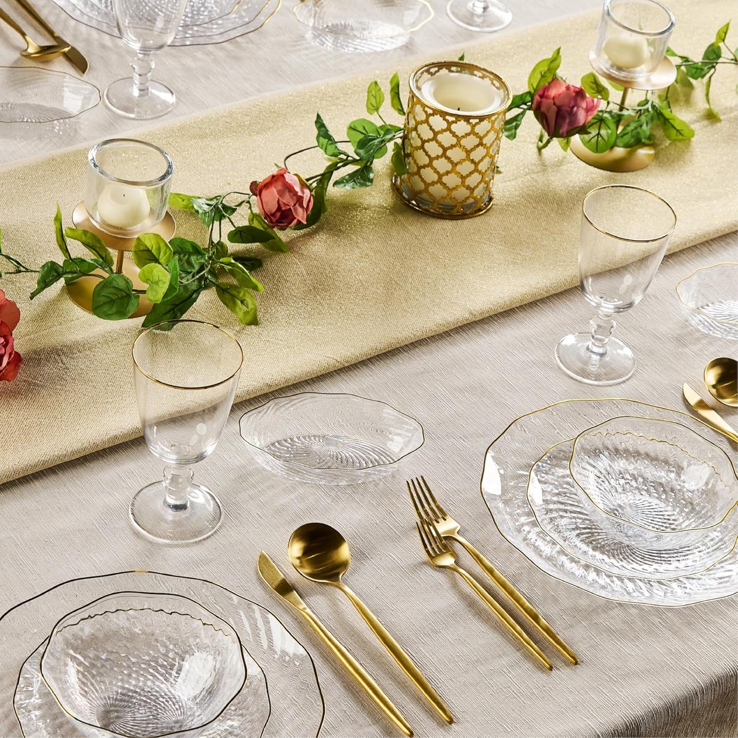 Wholesale 30 Pack 7 oz Elegant Clear Plastic Bowls with Gold Rim Spiral Design Disposable Dinner Factory