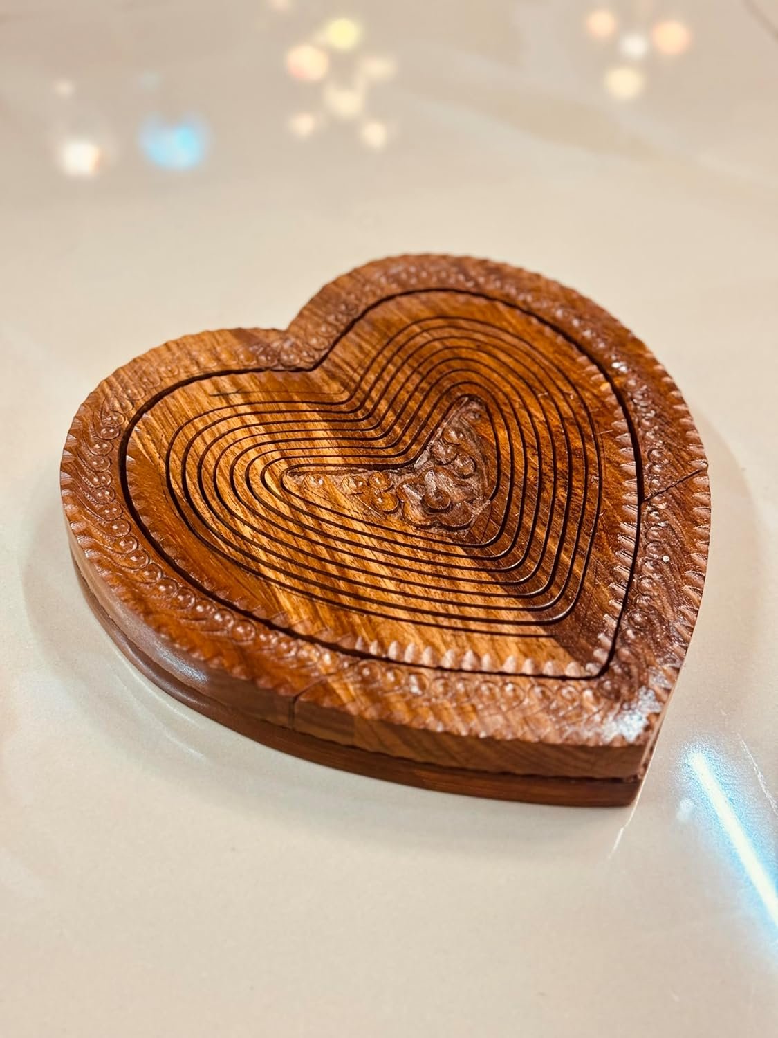OEM Handmade 8-Inch Collapsible Rosewood Basket with Single Heart Design, Fruit Bowl Trivet and Bread Holder, Folds Flat for Storage, Unique Centerpiece Gift Factory
