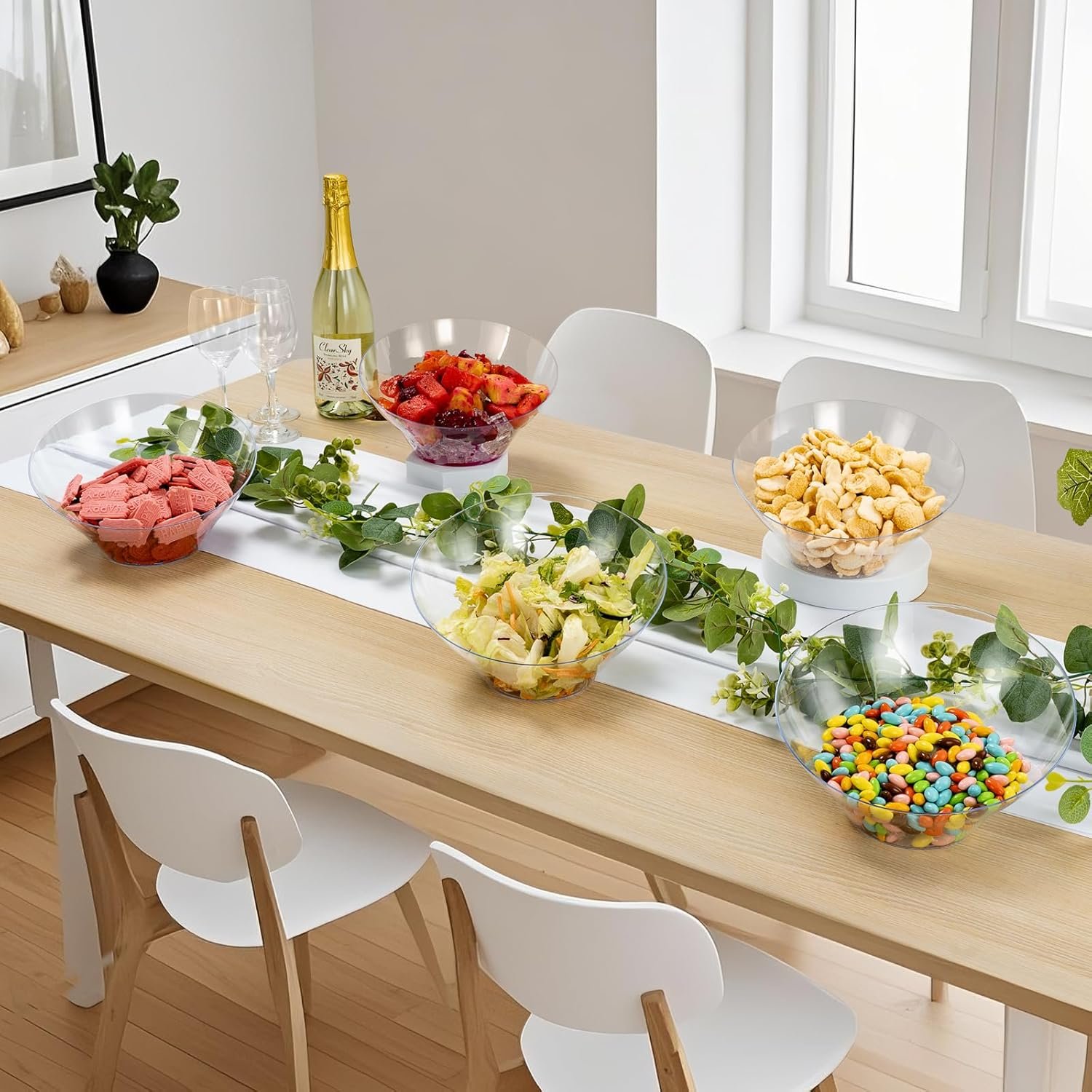 Wholesale 54oz Clear Plastic Angled Disposable Serving Bowls 12 Pack for Chips Snacks Fruit Salad Parties Catering Christmas Factory