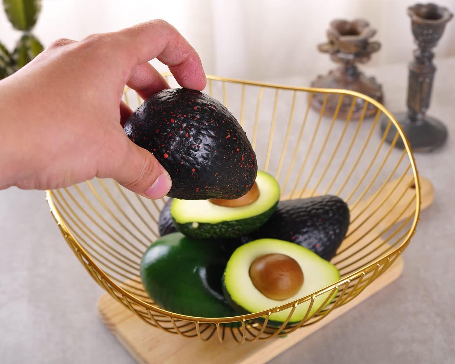 OEM Curved-Edge Modern Creative Single Tier Iron Wire Fruit Vegetable Bread Decorative Stand Serving Basket Holder Gold supplier OEM Curved-Edge Modern Creative Single Tier Iron Wire Fruit Vegetable Bread Decorative Stand Serving Basket Holder Gold supplier