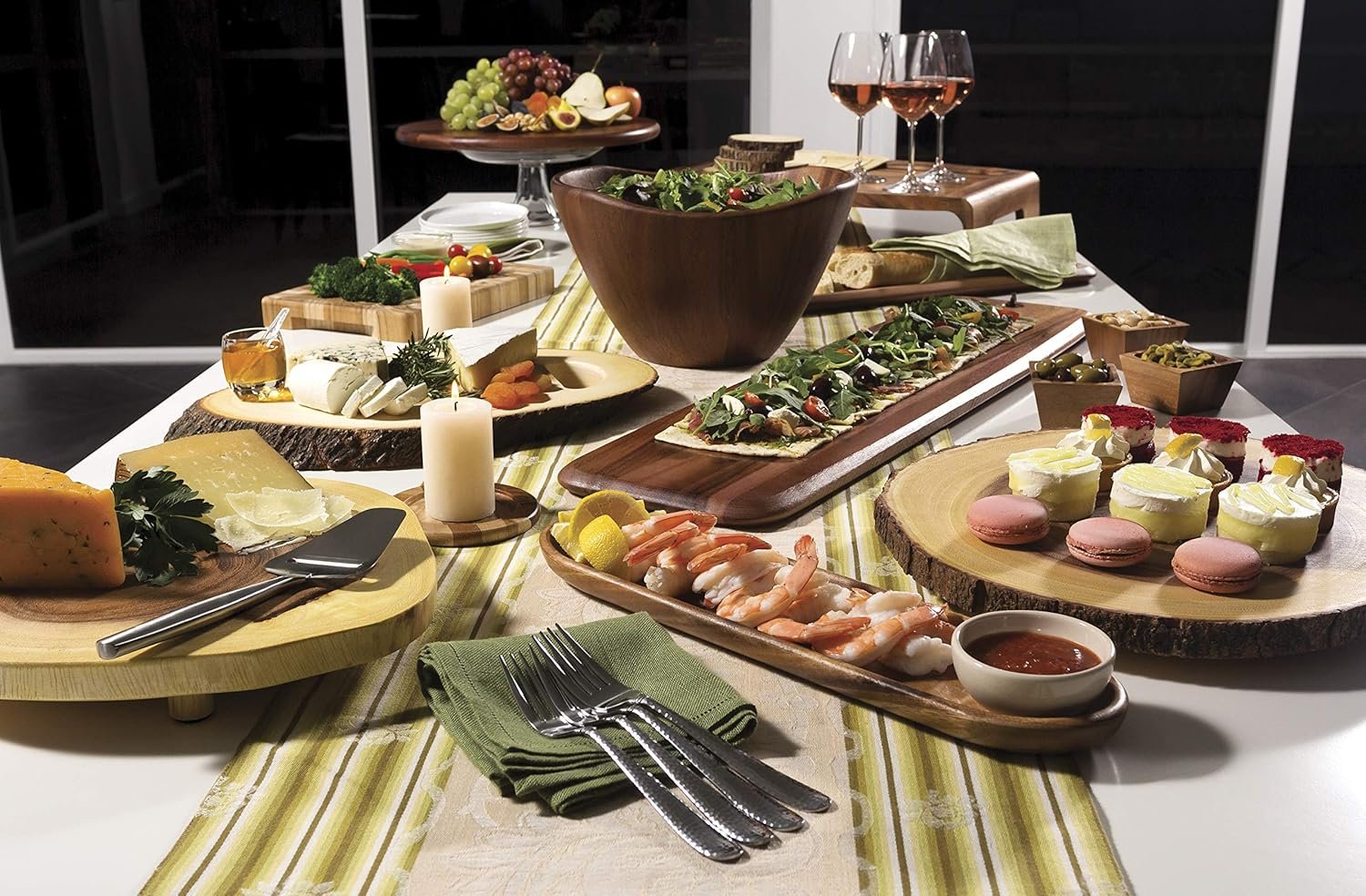 OEM Acacia Wood Bread Cutting Serving Board with Ceramic Dipping Bowl Factory