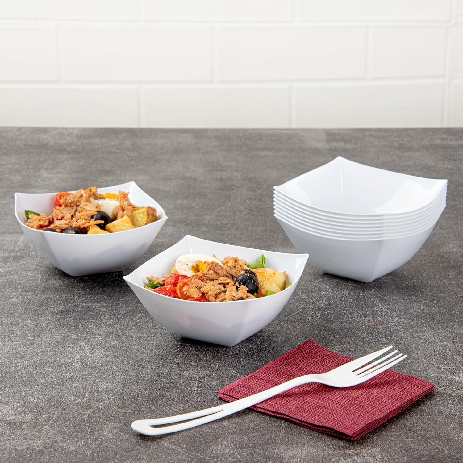 Wholesale 8 Ounce Fancy Plastic Bowls 100 Square Disposable Salad Bowls Durable Heavy-Duty White for Warm and Cold Foods Factory
