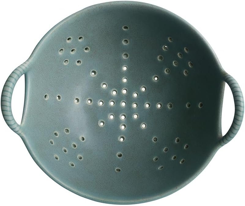 OEM Matte Glaze Ceramic Colander Bowl with Handles 8.5 Inch Handle-to-Handle 8 Inch Diameter 3.3 Inch High Rustic Stoneware Drain for Fruit Berries Kitchen Decor Matte Green Factory