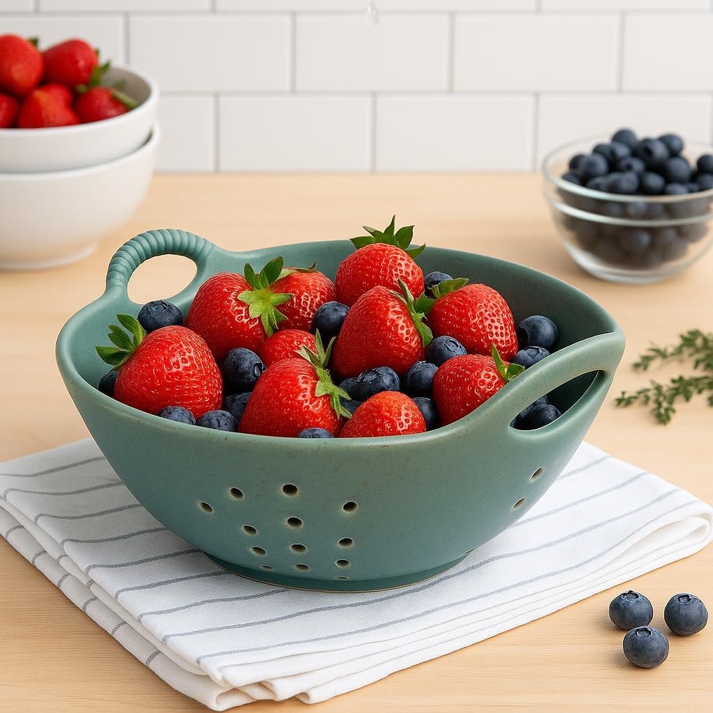 OEM Matte Glaze Ceramic Colander Bowl with Handles 8.5 Inch Handle-to-Handle 8 Inch Diameter 3.3 Inch High Rustic Stoneware Drain for Fruit Berries Kitchen Decor Matte Green Factory