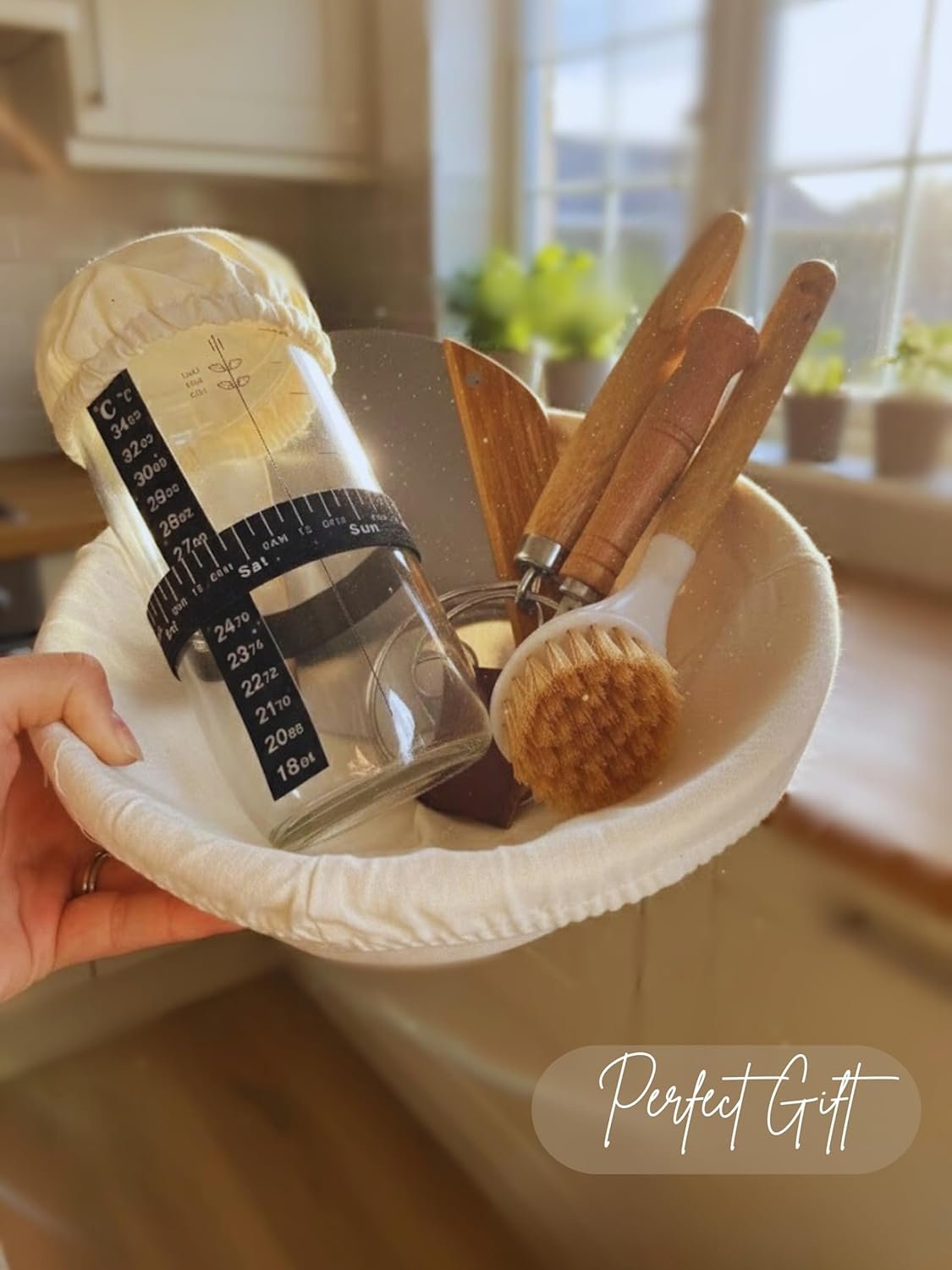 OEM Sourdough Starter Kit Banneton Proofing Basket Set with Liners Baking Supplies Tools Sling Kneading Pad Two Baskets supplier